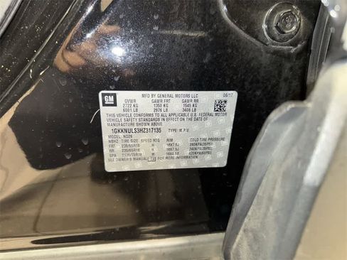 Used 2017 GMC Acadia SLT image 14