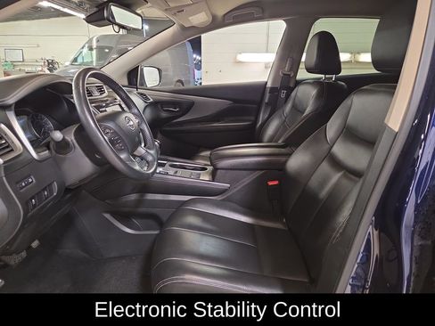 Used 2023 Nissan Murano SV image 10