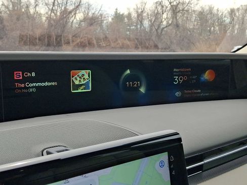 Used 2024 Lincoln Nautilus Premier image 24