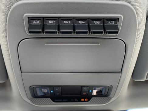 New 2026 Ford F250 XL w/ XL Chrome Package image 41