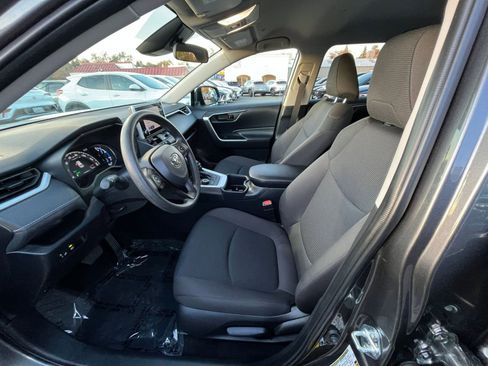 Used 2025 Toyota RAV4 LE image 25