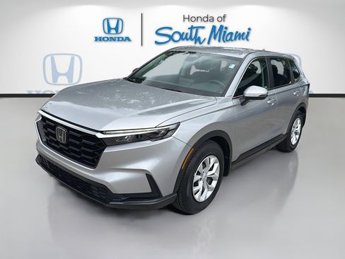 Used 2024 Honda CR-V LX image 3