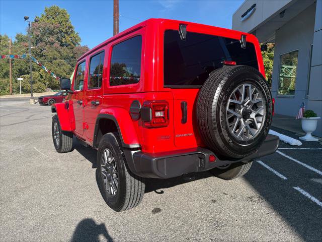 Certified 2026 Jeep Wrangler Unlimited Sahara AWD/4WD image 10