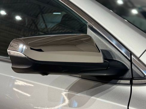Used 2019 GMC Terrain Denali w/ Advanced Safety Package AWD/4WD image 12