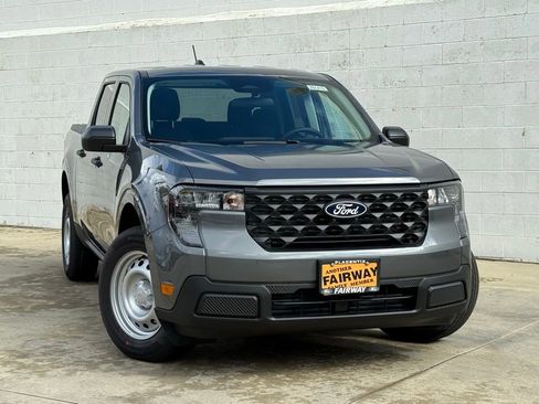 New 2025 Ford Maverick XL image 2