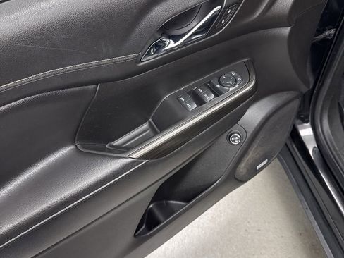 Used 2019 GMC Acadia SLT image 14