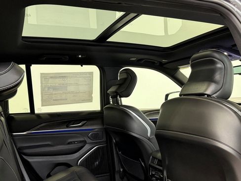 New 2025 Jeep Grand Cherokee Overland w/ Adv Protech Group III image 12