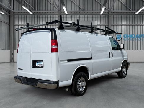 Used 2021 Chevrolet Express 2500 w/ Driver Convenience Package RWD image 8