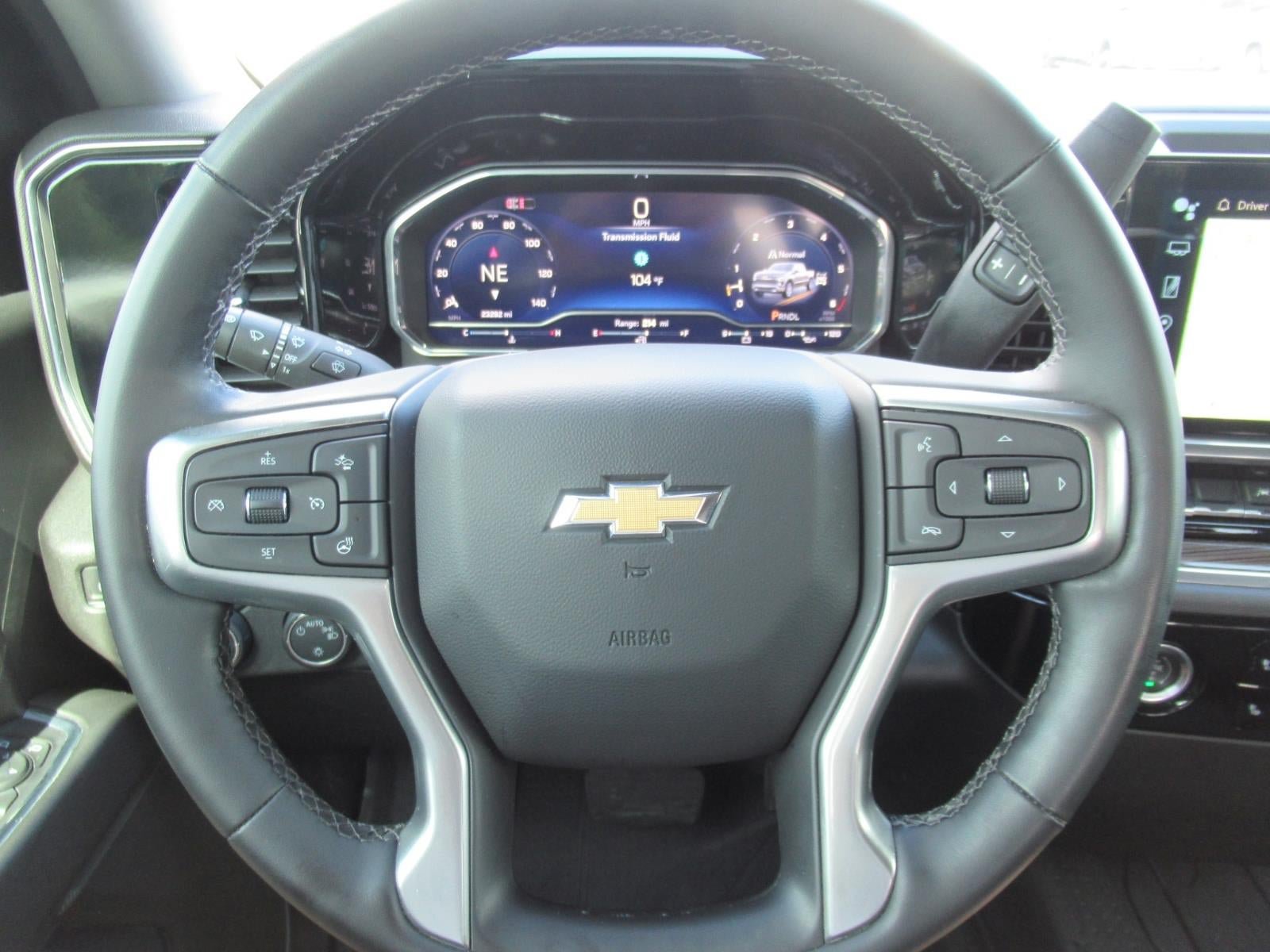 Used 2024 Chevrolet Silverado 1500 LT w/ Z71 Off-Road Package AWD/4WD image 24