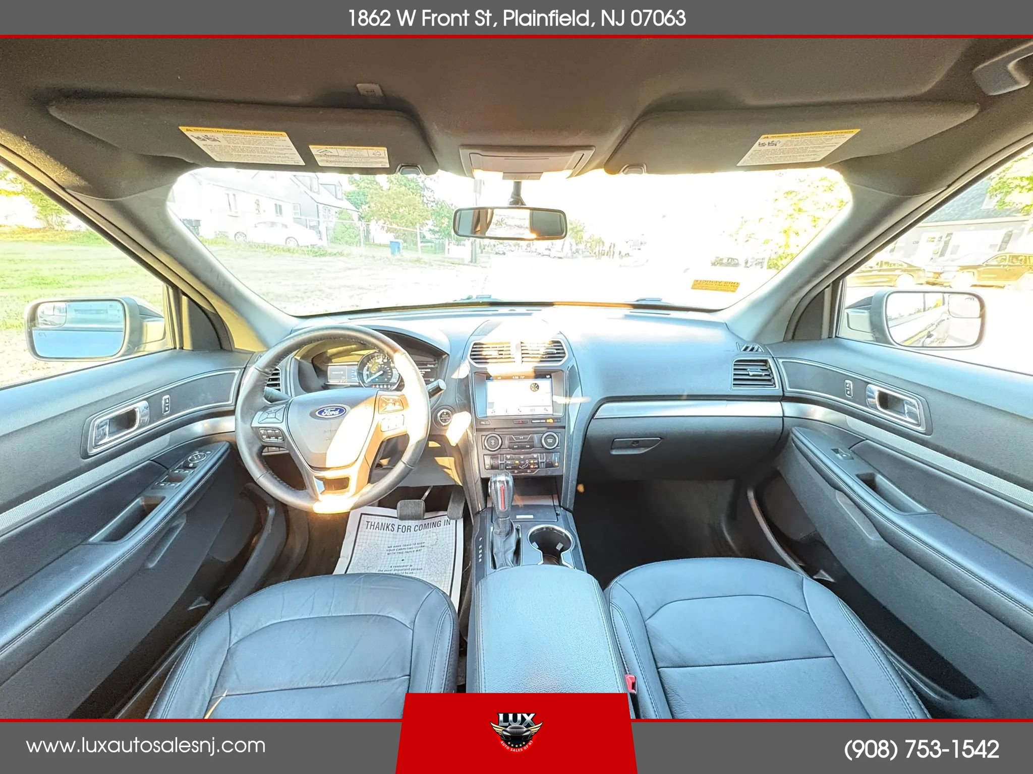 Used 2018 Ford Explorer XLT w/ Equipment Group 202A AWD/4WD image 18