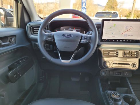 New 2025 Ford Maverick Lariat w/ Black Appearance Package image 13