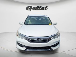 Used 2017 Honda Accord EX video 2
