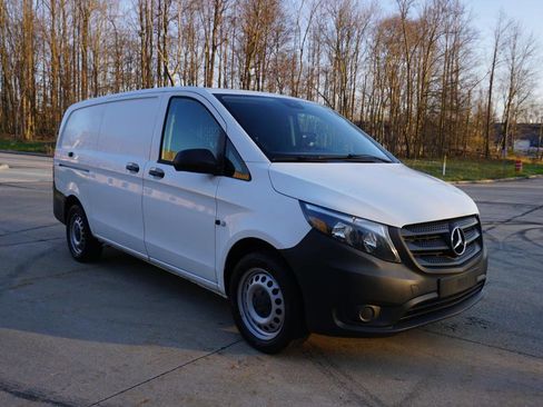 Used 2019 Mercedes-Benz Metris image 7