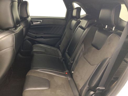 Used 2020 Ford Edge ST w/ Equipment Group 401A image 18
