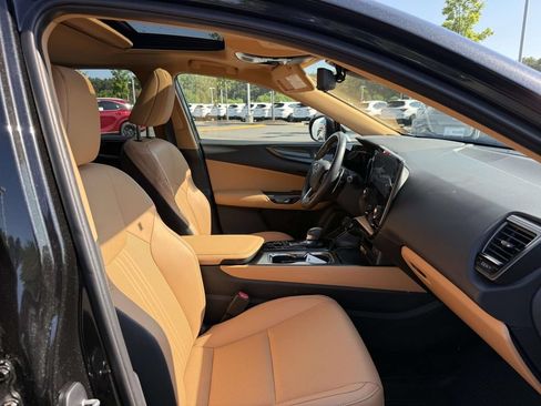 Used 2025 Lexus NX 350h AWD w/ Accessory Package (2T) image 15
