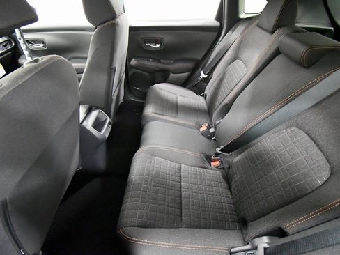 Certified 2025 Honda HR-V Sport image 16