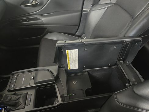 Used 2021 Lexus ES 350 w/ Premium Package image 31