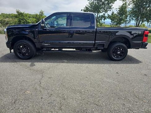 New 2025 Ford F350 XLT w/ Black Appearance Package image 2
