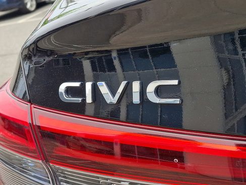 Used 2024 Honda Civic Sport image 30
