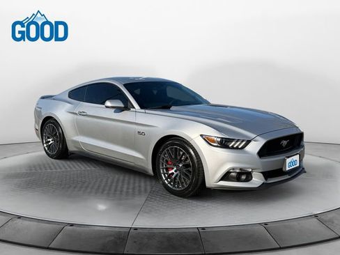 Used 2017 Ford Mustang GT image 7