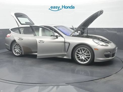 Used 2010 Porsche Panamera S RWD image 34