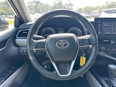 Used 2023 Toyota Camry LE image 23