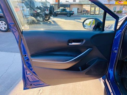 Used 2020 Toyota Corolla SE w/ Carpet Mat Package (TMS) image 18