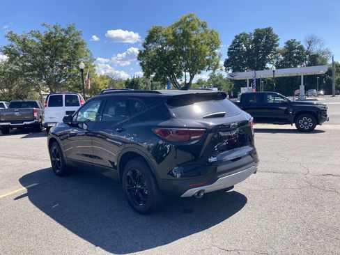 New 2025 Chevrolet Blazer LT w/ Midnight/Sport Edition image 5