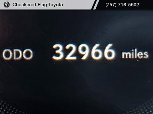 Used 2023 Lexus UX 250h F Sport image 15