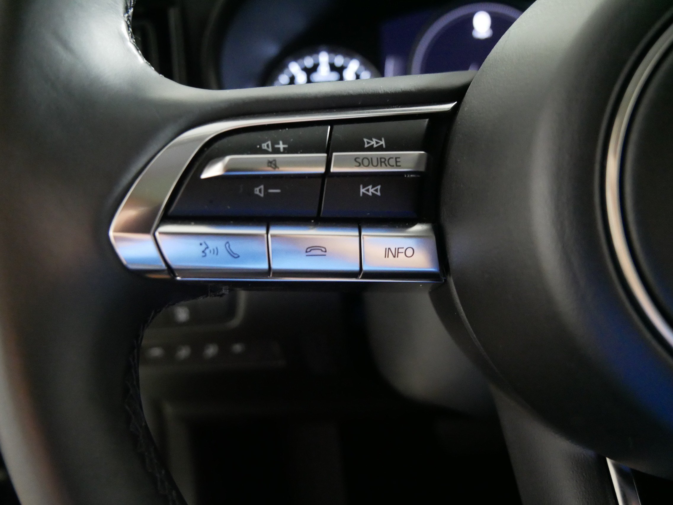 Used 2025 MAZDA CX-50 AWD 2.5 S w/ Premium Plus Pkg image 27
