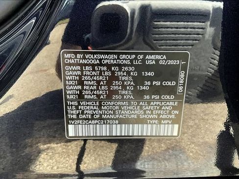 Used 2023 Volkswagen Atlas Cross Sport SEL Premium R-Line AWD/4WD image 21