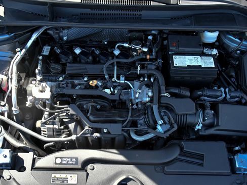 Used 2024 Toyota Corolla LE image 43