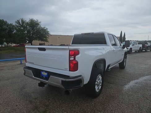 Used 2023 Chevrolet Silverado 2500 LT AWD/4WD image 8