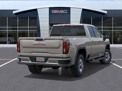 New 2026 GMC Sierra 2500 SLE image 4