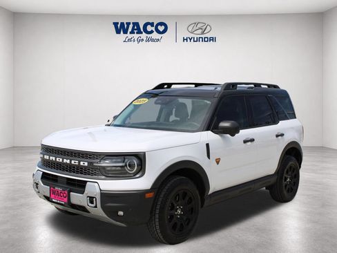 Used 2025 Ford Bronco Sport Badlands w/ Badlands Tech Package AWD/4WD image 3