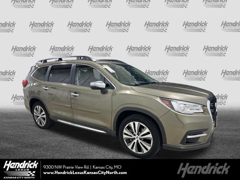 Used 2022 Subaru Ascent Touring AWD/4WD image 1