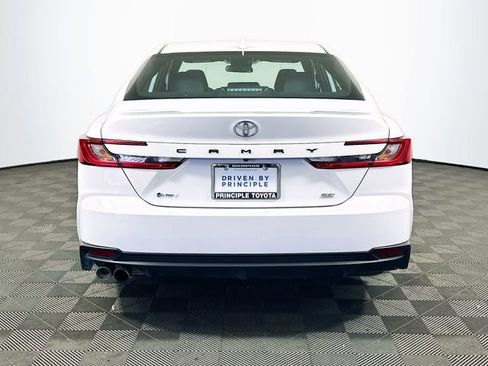 Certified 2025 Toyota Camry SE image 7
