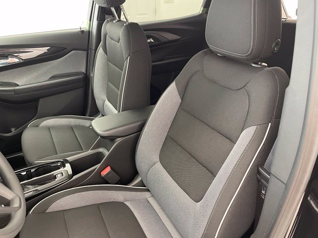 New 2026 Chevrolet TrailBlazer LS w/ LS Convenience Package AWD/4WD image 9