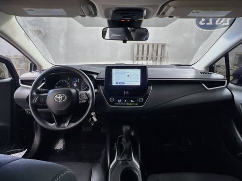 Used 2023 Toyota Corolla LE FWD image 28
