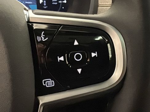 New 2026 Volvo XC90 T8 Plus image 14