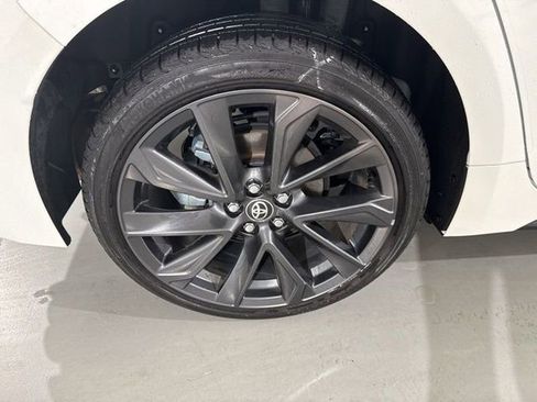 Used 2024 Toyota Corolla SE image 13