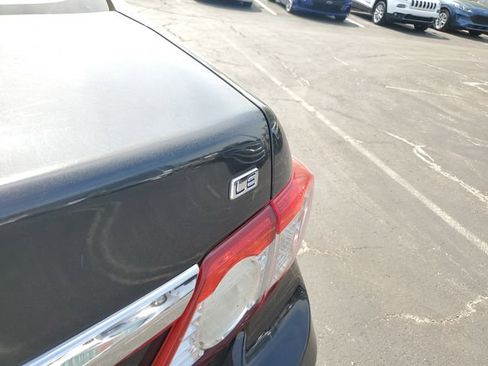 Used 2011 Toyota Corolla LE FWD image 8