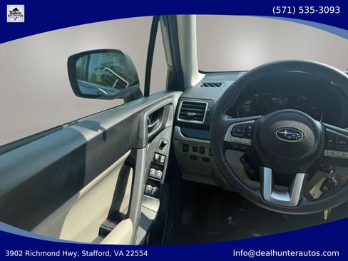 Used 2017 Subaru Forester 2.5i Limited AWD/4WD image 30