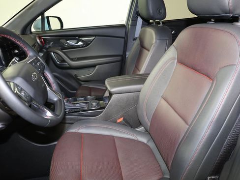 Used 2024 Chevrolet Blazer RS w/ Driver Confidence II Package FWD image 26