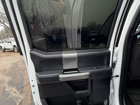 Used 2017 Ford F150 XLT w/ Equipment Group 302A Luxury image 14