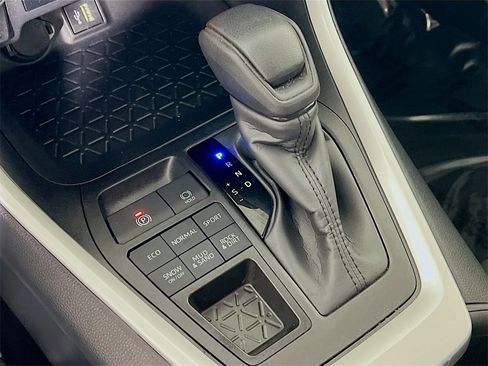 Certified 2025 Toyota RAV4 LE image 16