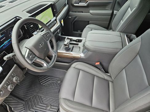 New 2026 Chevrolet Silverado 1500 LT Trail Boss w/ LT Trail Boss Premium Package AWD/4WD image 18