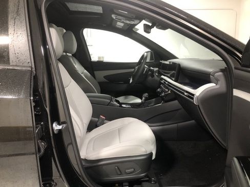 New 2025 Hyundai Santa Cruz Limited image 13