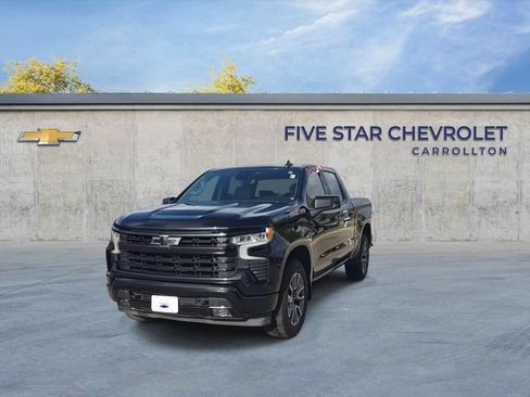 Used 2022 Chevrolet Silverado 1500 RST w/ Z71 Off-Road Package AWD/4WD image 3