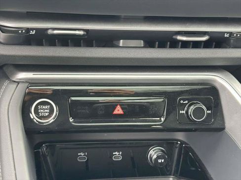 Used 2025 Audi Q5 Prestige AWD/4WD image 24